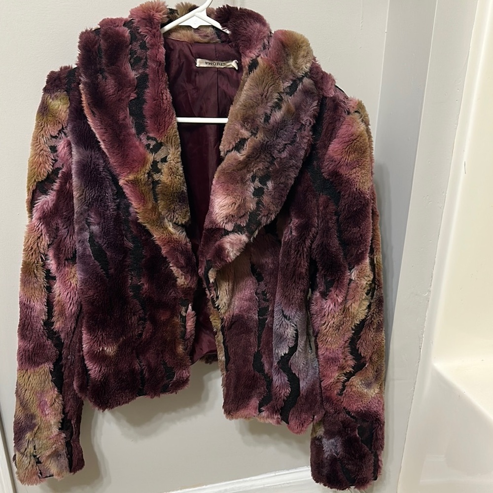 Luxurious Faux Fur Jacket in Multicolor by [Brand]